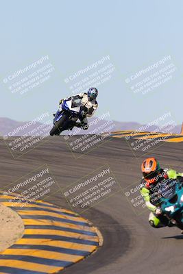 media/Dec-18-2022-SoCal Trackdays (Sun) [[8099a50955]]/Turns 9 and 10 Set 1 (1045am)/